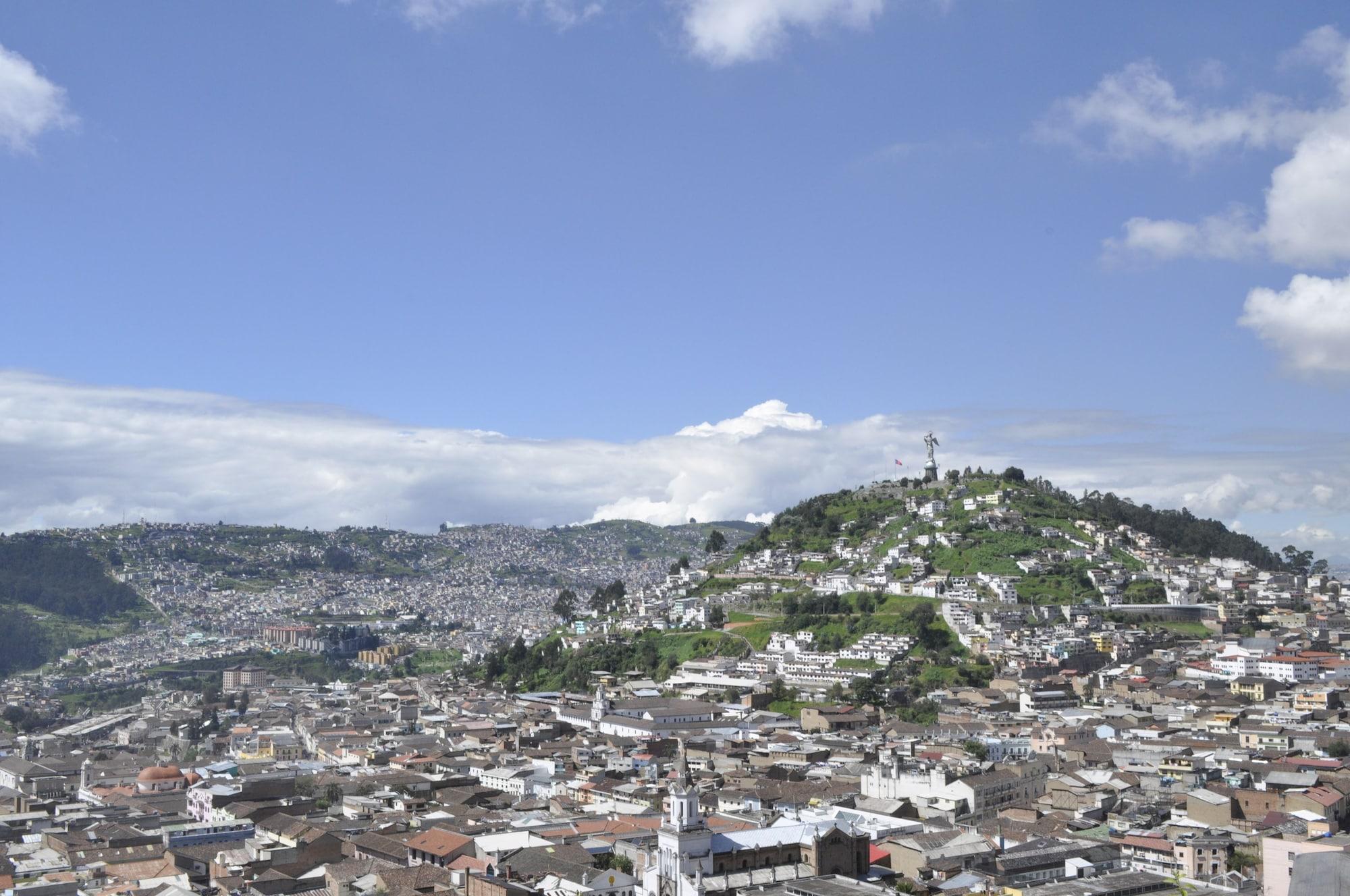 Hilton Colon Quito Hotel Экстерьер фото